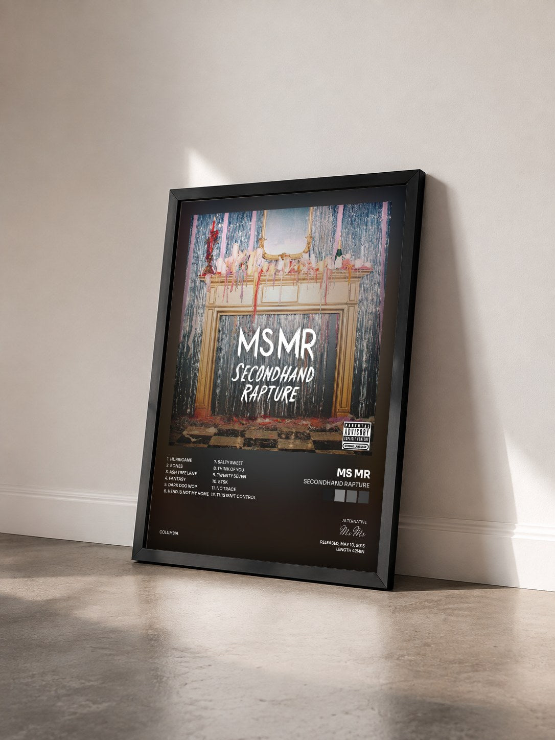 #noir Tableau de l'album Secondhand Rapture de Ms Mr vu de trois quarts, cadre noir