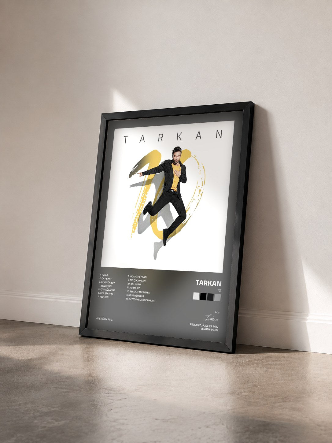 #noir Tableau de l'album 10 de Tarkan vu de trois quarts, cadre noir