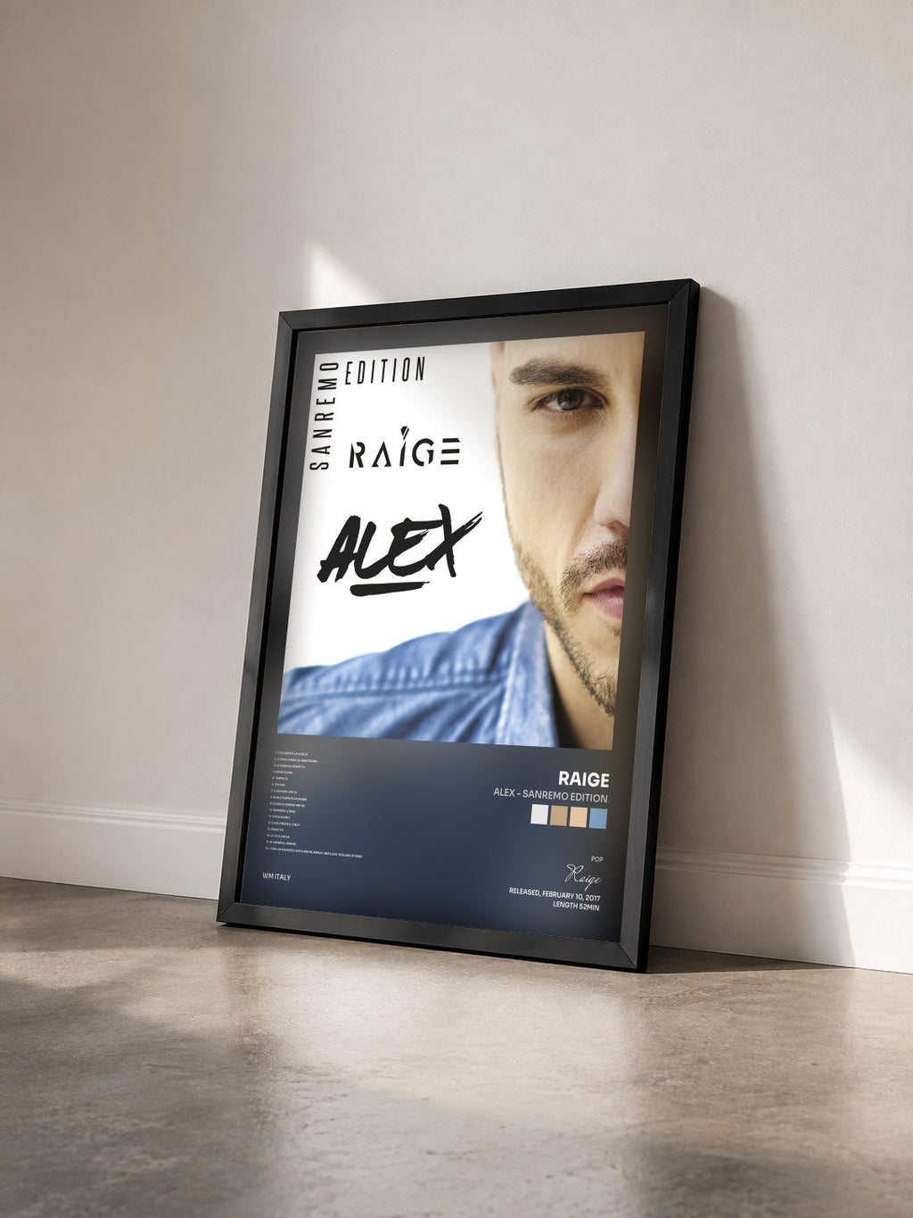 #noir Tableau de l'album Alex - Sanremo Edition de Raige vu de trois quarts, cadre noir