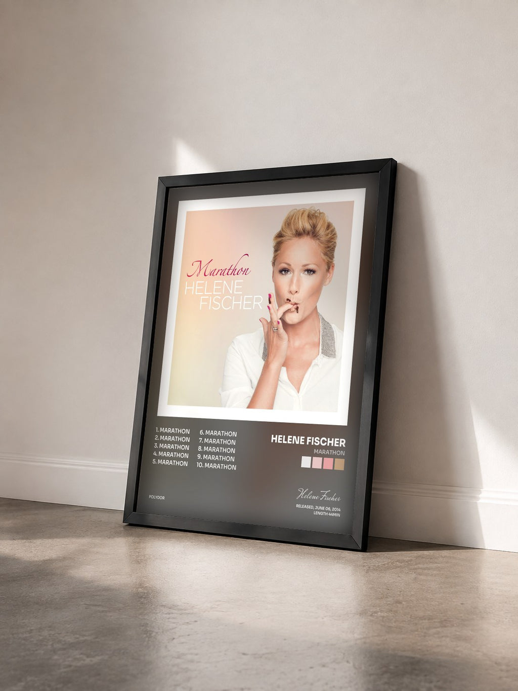#noir Tableau de l'album Marathon de Helene Fischer vu de trois quarts, cadre noir