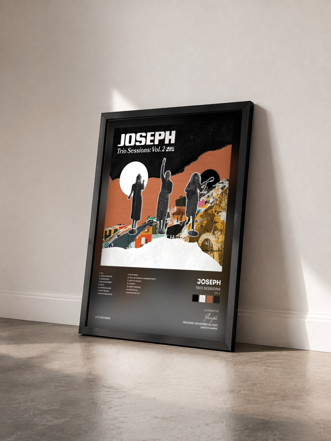 #noir Tableau de l'album Trio Sessions (Vol. 2) de Joseph vu de trois quarts, cadre noir
