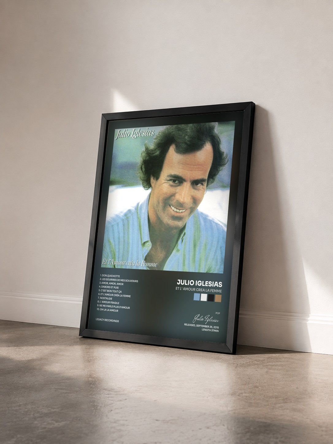 #noir Tableau de l'album Et L' Amour Crea La Femme de Julio Iglesias vu de trois quarts, cadre noir