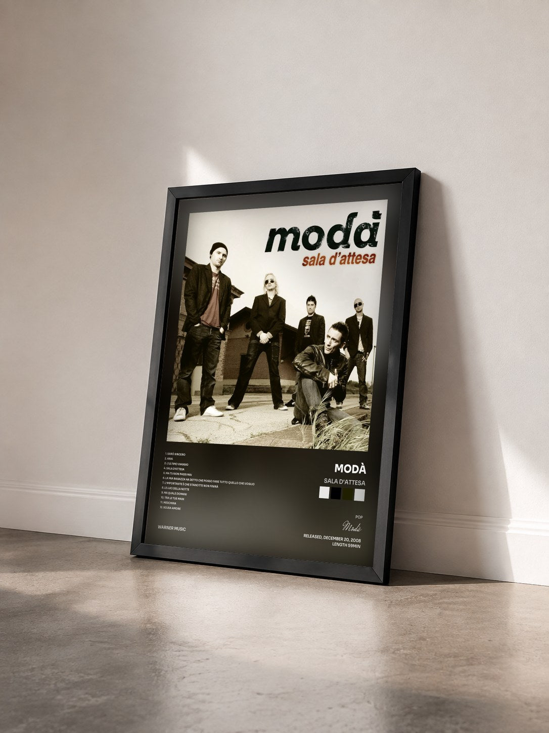 #noir Tableau de l'album Sala d'attesa de Modà vu de trois quarts, cadre noir