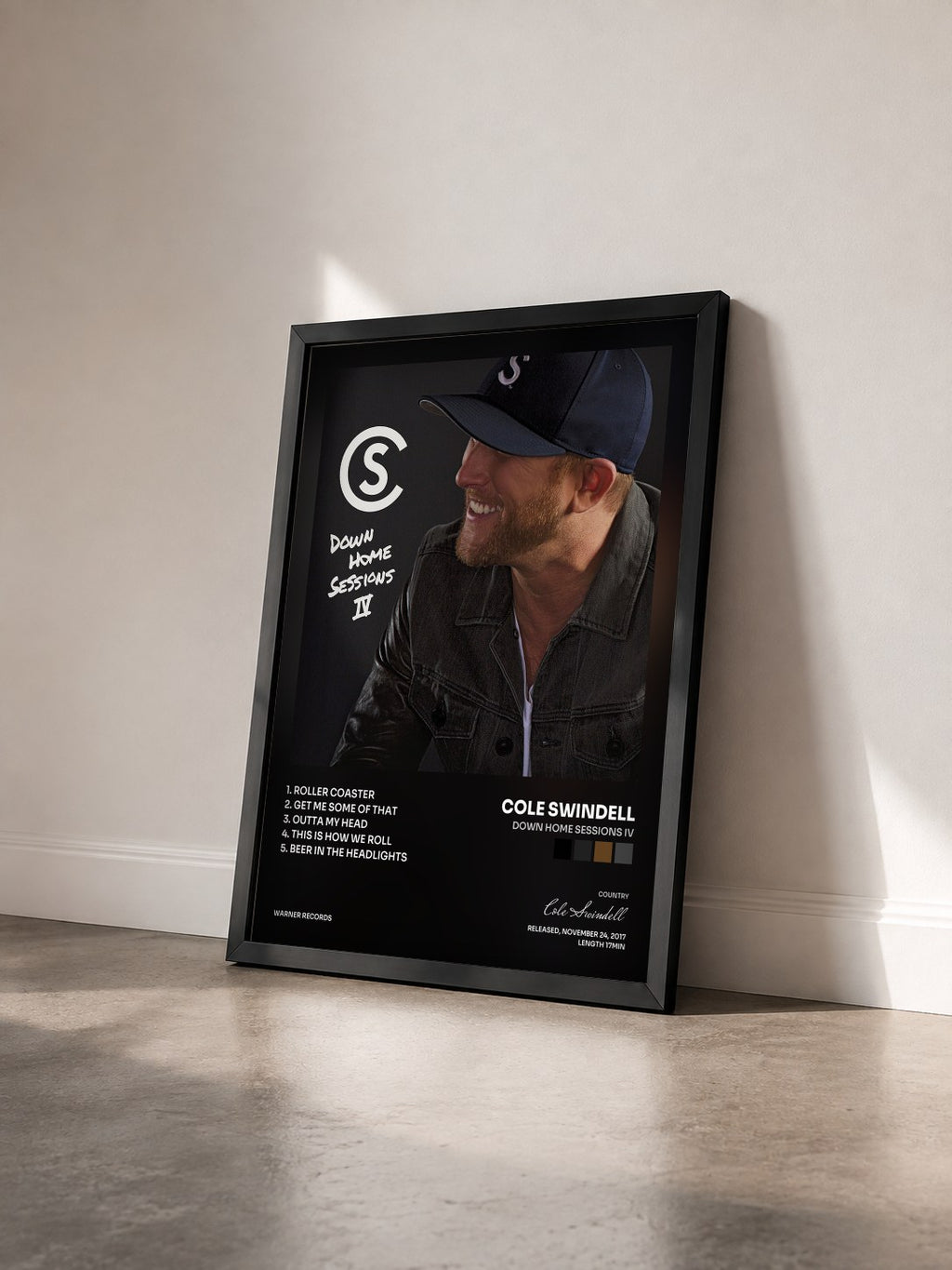 #noir Tableau de l'album Down Home Sessions IV de Cole Swindell vu de trois quarts, cadre noir