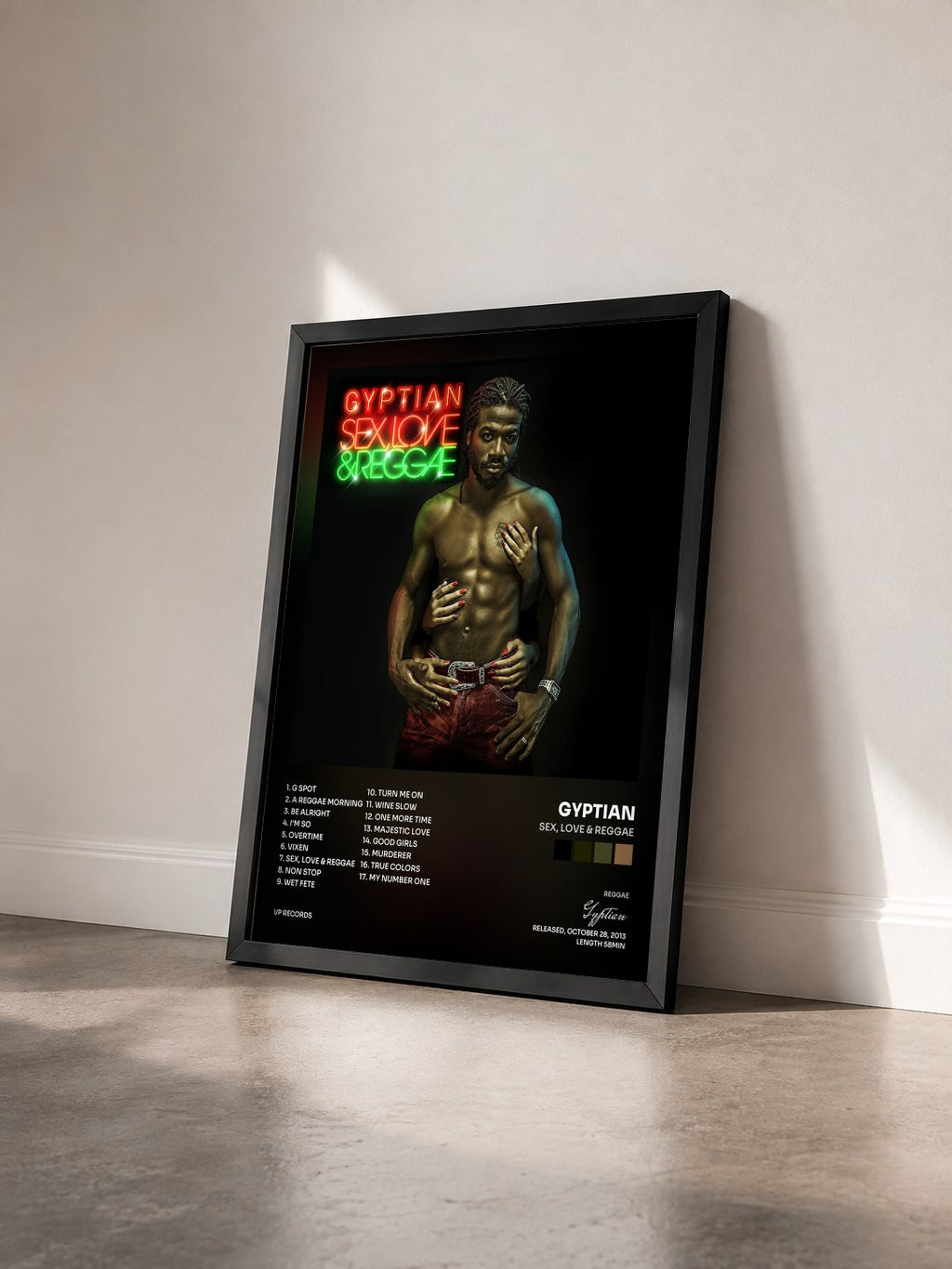 #noir Tableau de l'album Sex, Love & Reggae de Gyptian vu de trois quarts, cadre noir