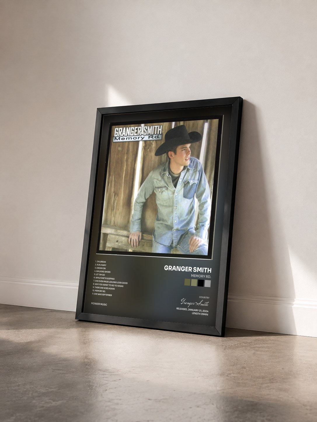 #noir Tableau de l'album Memory Rd. de Granger Smith vu de trois quarts, cadre noir