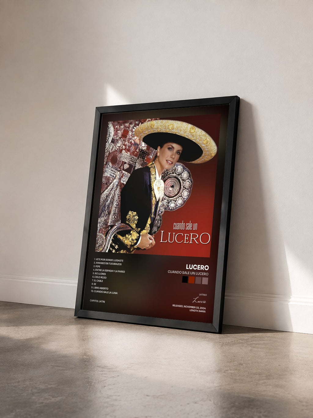 #noir Tableau de l'album Cuando Sale Un Lucero de Lucero vu de trois quarts, cadre noir