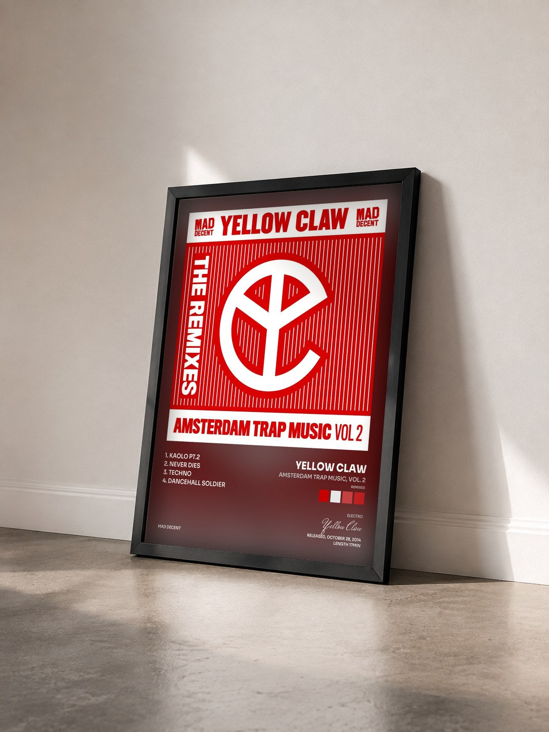 #noir Tableau de l'album Amsterdam Trap Music, Vol. 2 (Remixes) de Yellow Claw vu de trois quarts, cadre noir