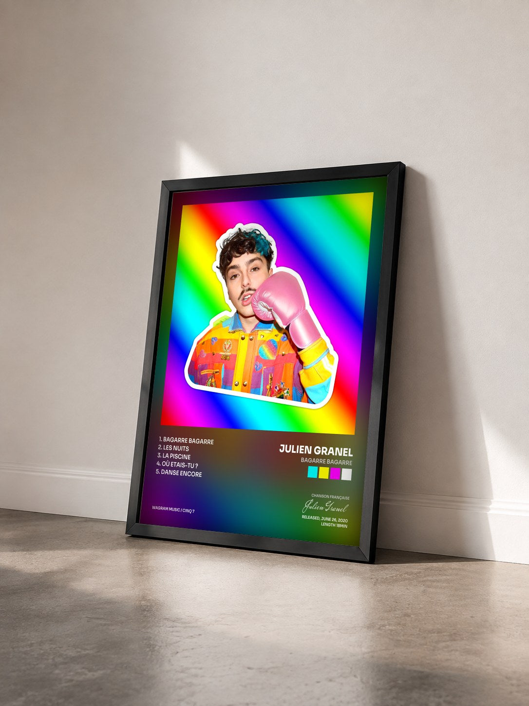 #noir Tableau de l'album BAGARRE BAGARRE de Julien Granel vu de trois quarts, cadre noir