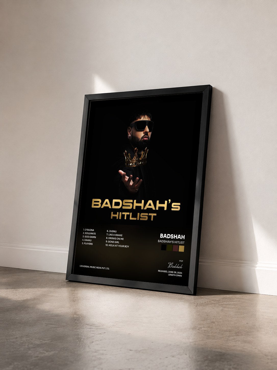 #noir Tableau de l'album BADSHAH's HITLIST de Badshah vu de trois quarts, cadre noir