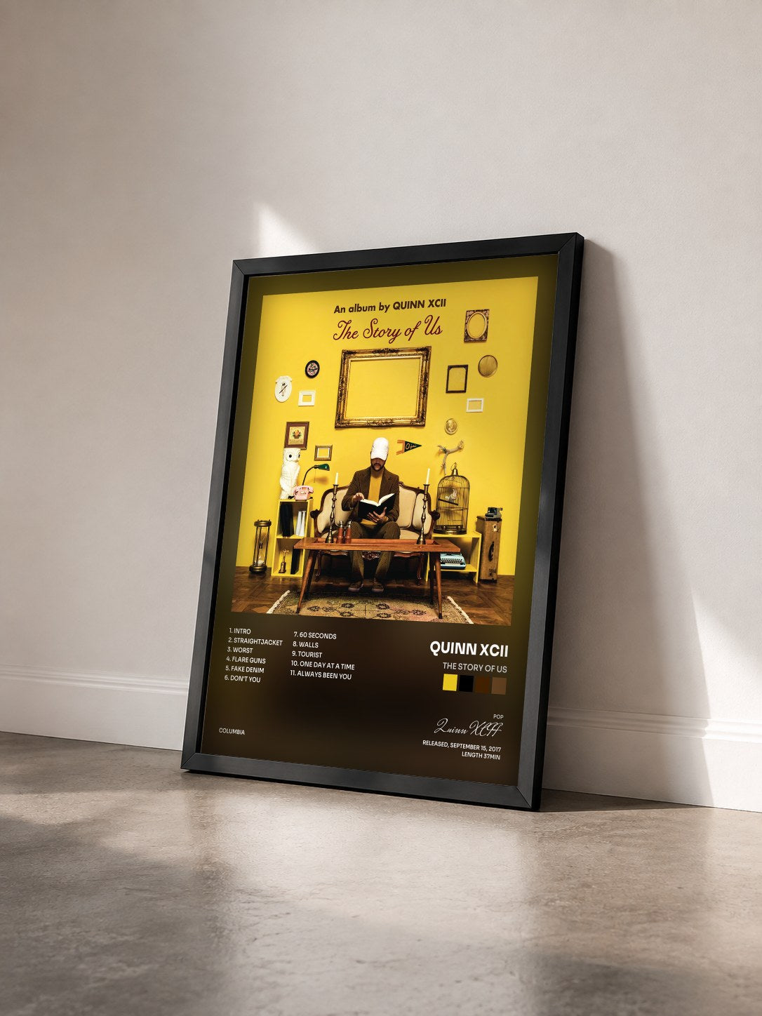 #noir Tableau de l'album The Story of Us de Quinn XCII vu de trois quarts, cadre noir
