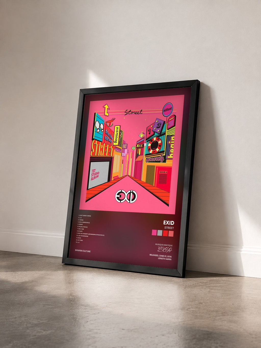 #noir Tableau de l'album Street de EXID vu de trois quarts, cadre noir