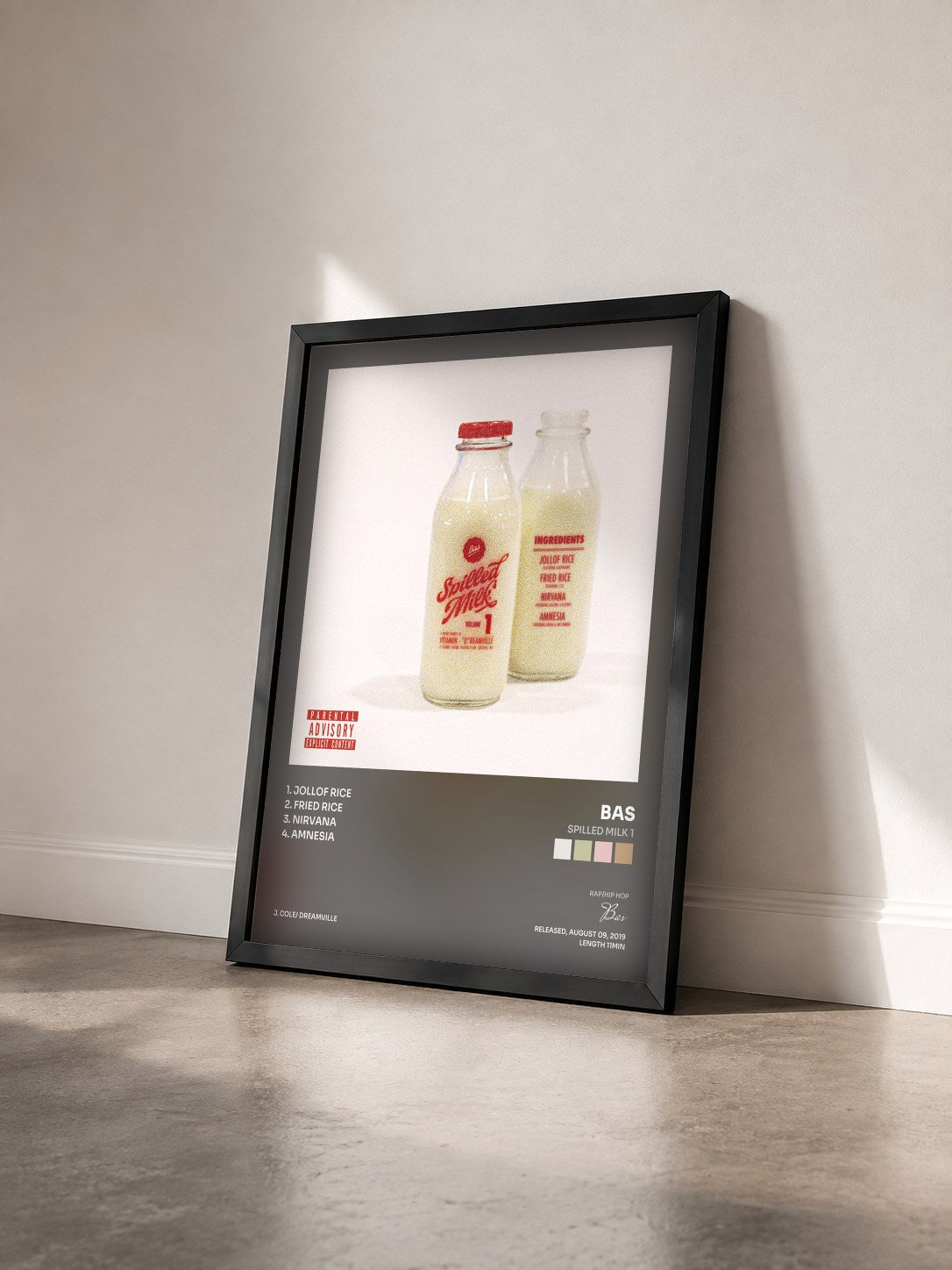 #noir Tableau de l'album Spilled Milk 1 de Bas vu de trois quarts, cadre noir