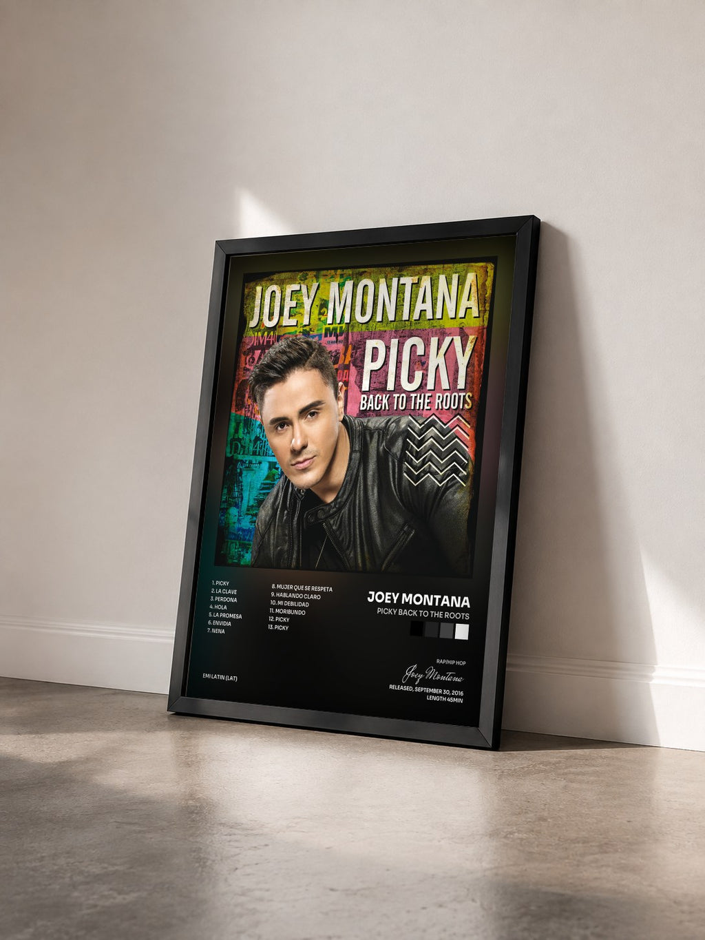 #noir Picky Back To The Roots von Joey Montana als gerahmter Kunstdruck von schräg gesehen, schwarzer Rahmen