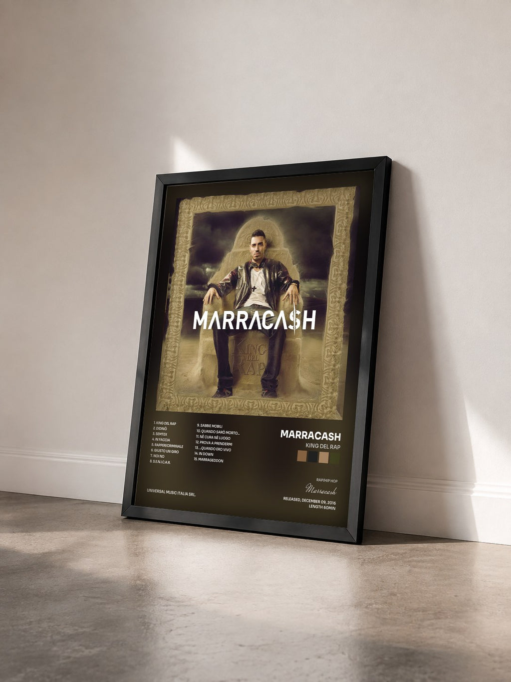 #noir Tableau de l'album King Del Rap de Marracash vu de trois quarts, cadre noir