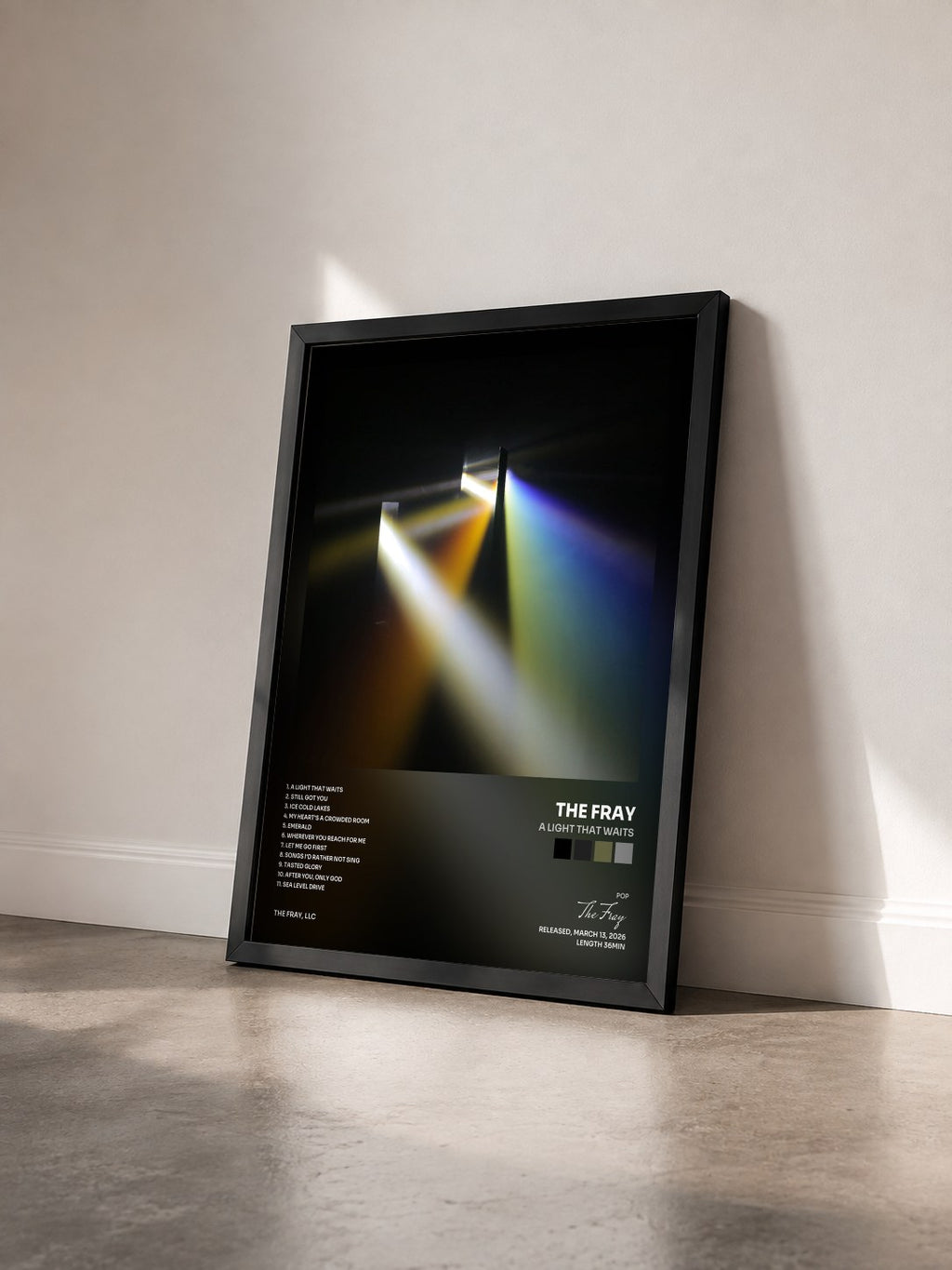#noir Tableau de l'album A Light That Waits de The Fray vu de trois quarts, cadre noir