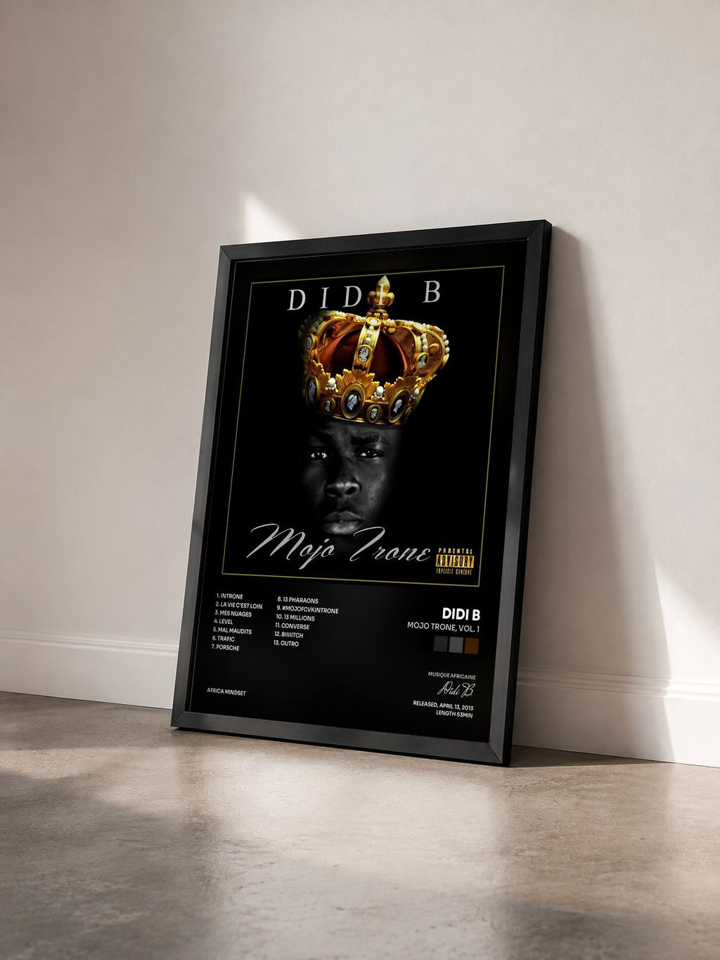 #noir Tableau de l'album Mojo trone, vol. 1 de Didi B vu de trois quarts, cadre noir