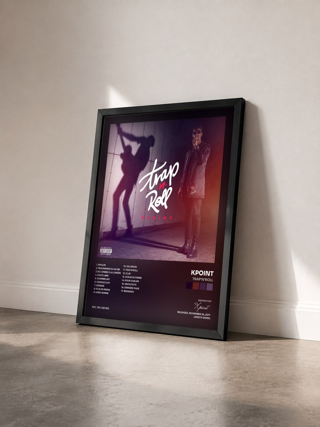 #noir Tableau de l'album Trap'N'Roll de Kpoint vu de trois quarts, cadre noir