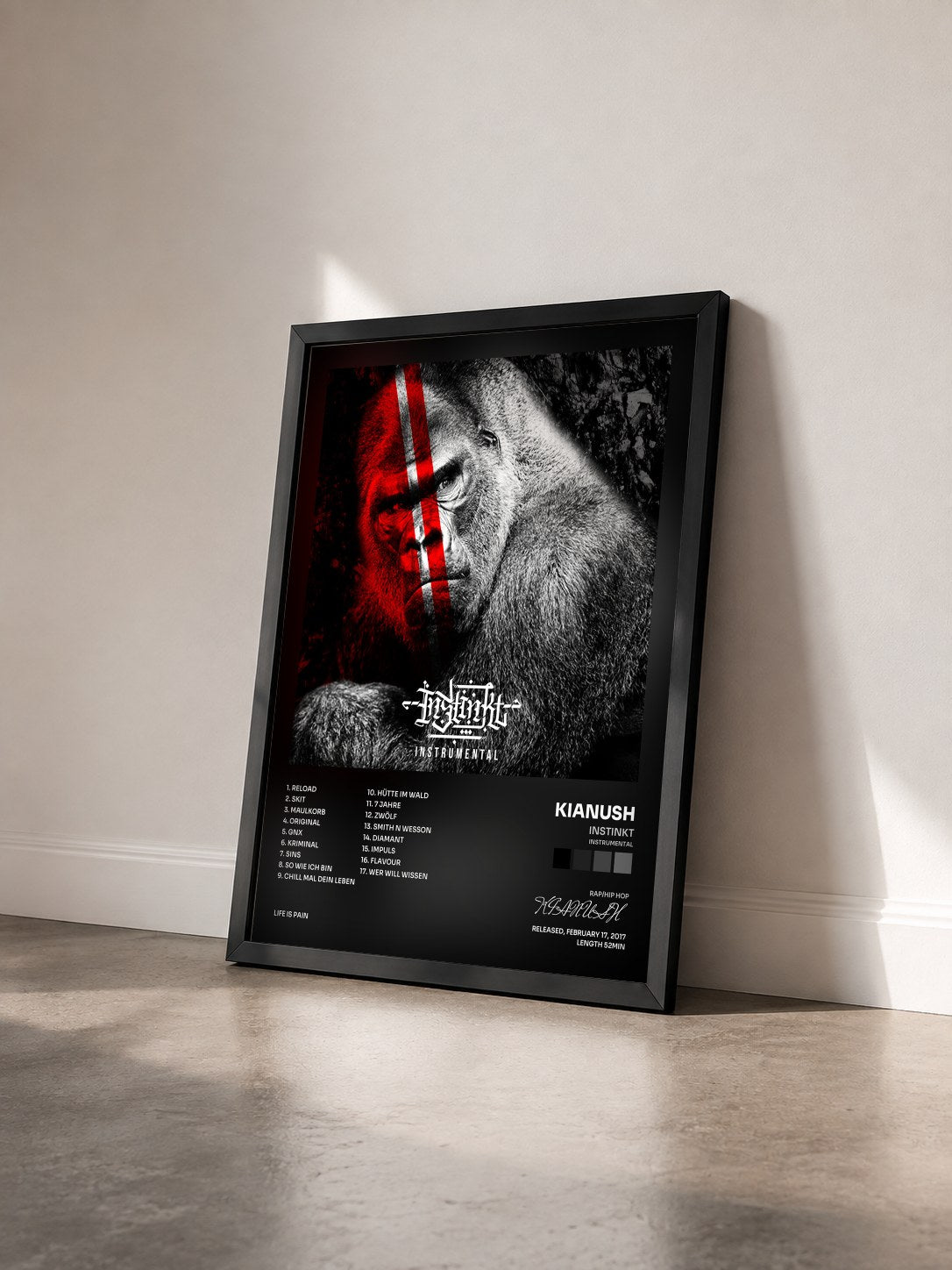 #noir Tableau de l'album Instinkt (Instrumental) de KIANUSH vu de trois quarts, cadre noir