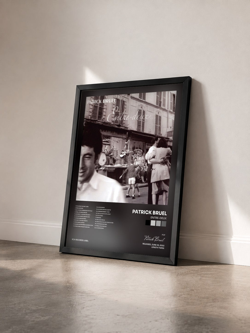 #noir Tableau de l'album Entre-deux de Patrick Bruel vu de trois quarts, cadre noir