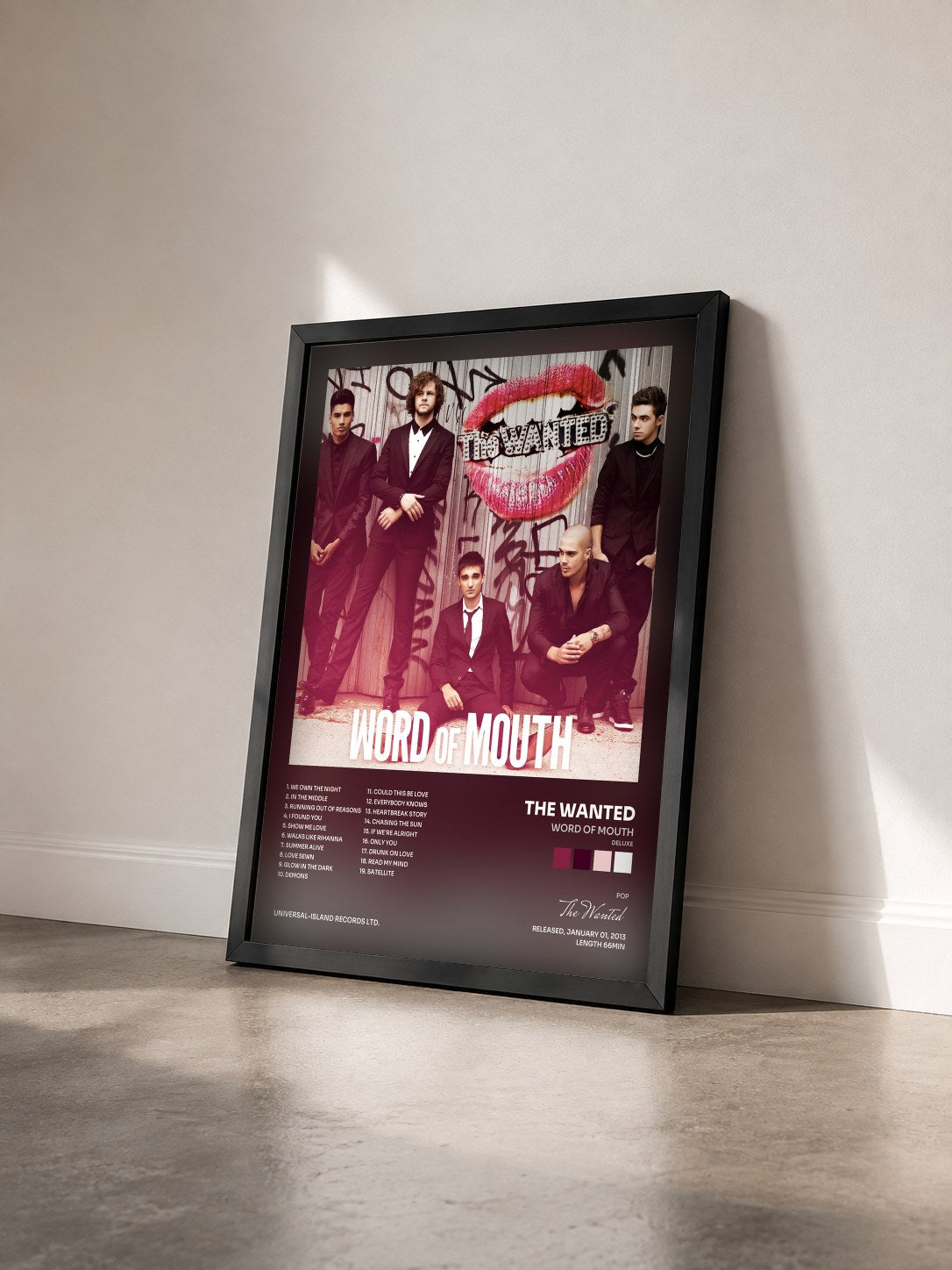 #noir Tableau de l'album Word Of Mouth (Deluxe) de The Wanted vu de trois quarts, cadre noir