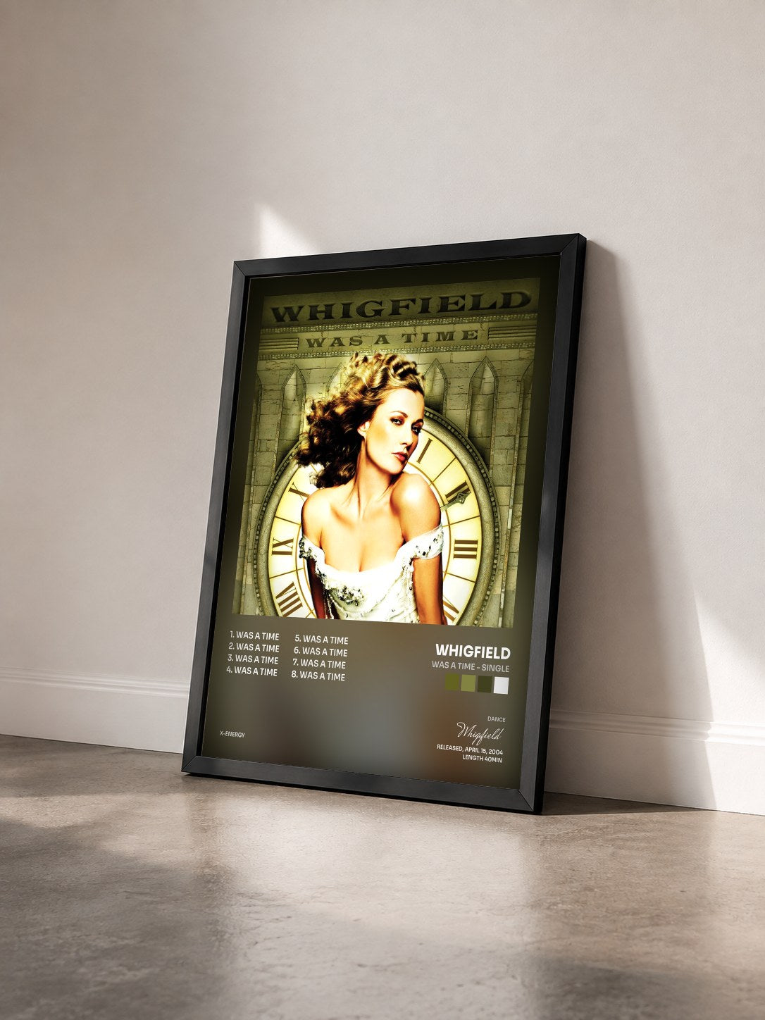 #noir Tableau de l'album Was a Time - Single de Whigfield vu de trois quarts, cadre noir