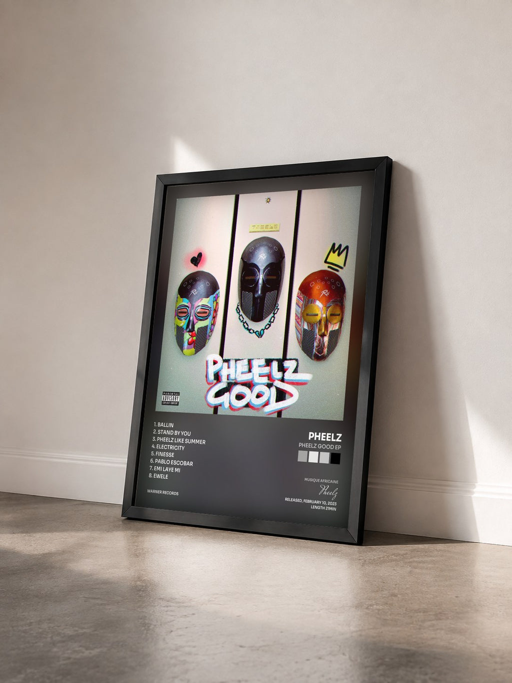 #noir Tableau de l'album Pheelz Good EP de Pheelz vu de trois quarts, cadre noir