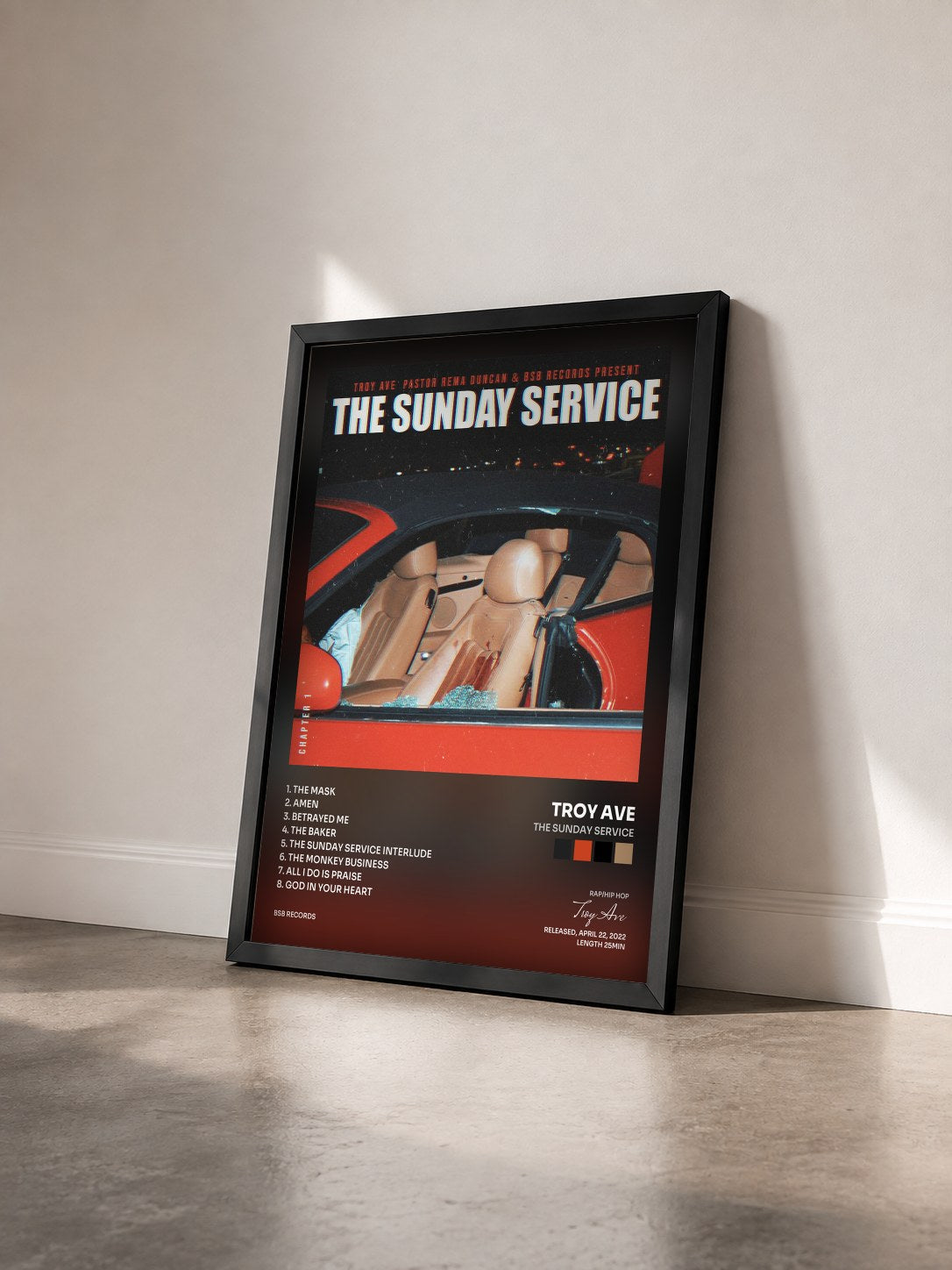 #noir Tableau de l'album THE SUNDAY SERVICE de Troy Ave vu de trois quarts, cadre noir