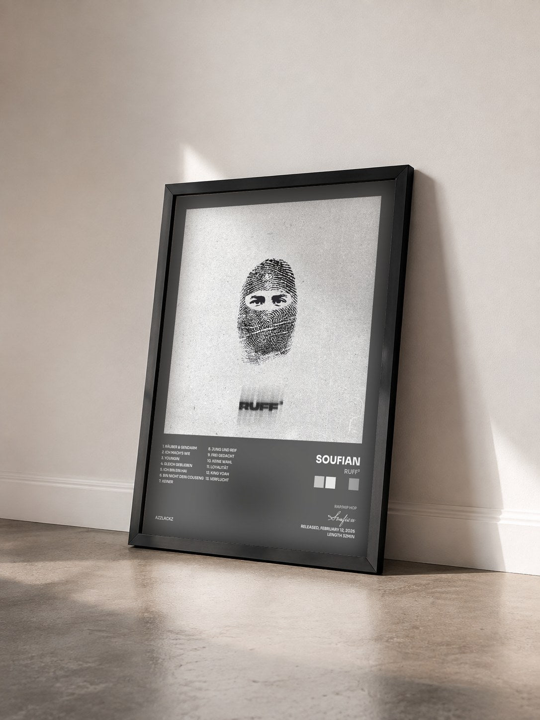 #noir Tableau de l'album Ruff³ de Soufian vu de trois quarts, cadre noir
