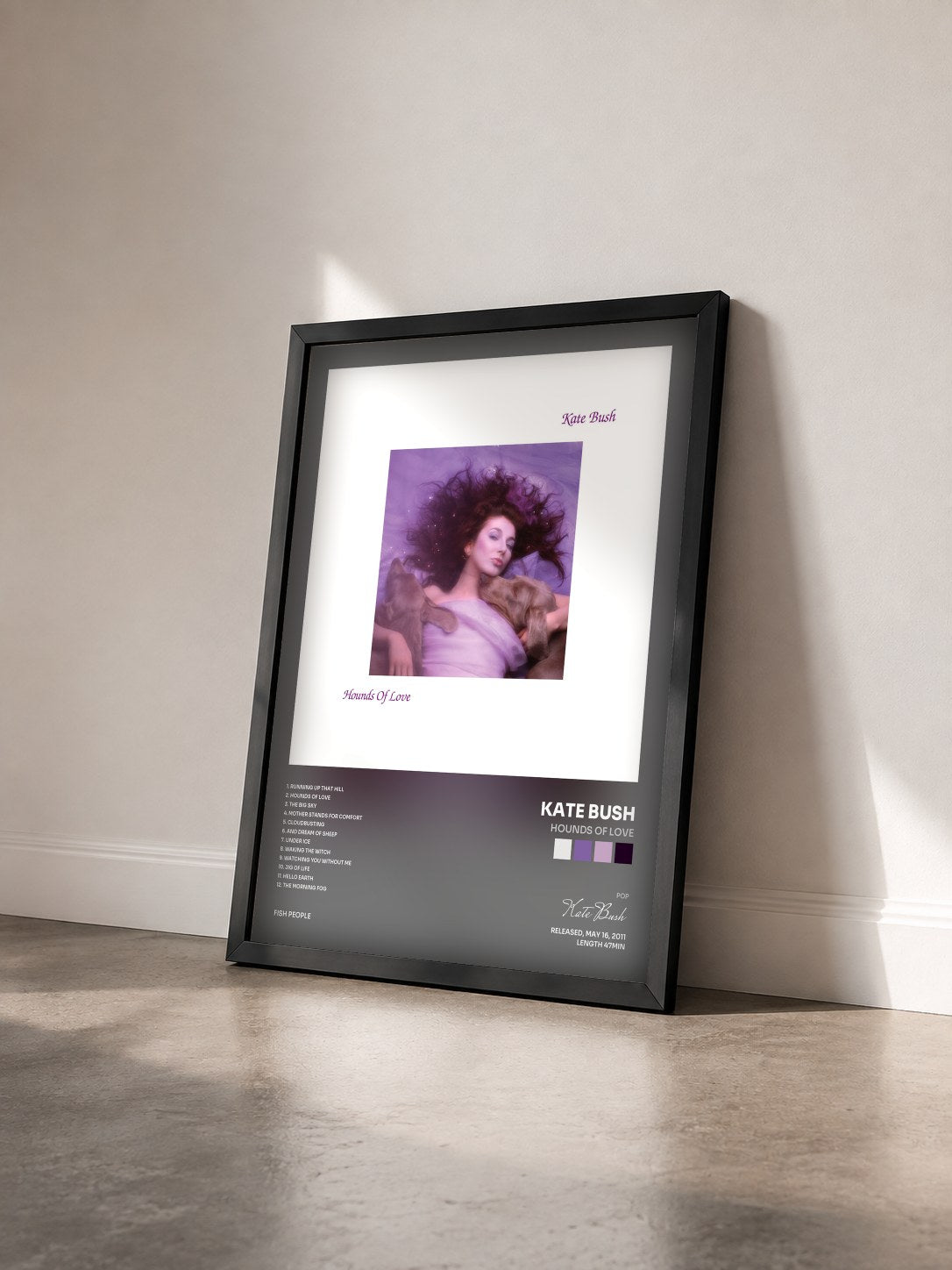 #noir Tableau de l'album Hounds Of Love de Kate Bush vu de trois quarts, cadre noir