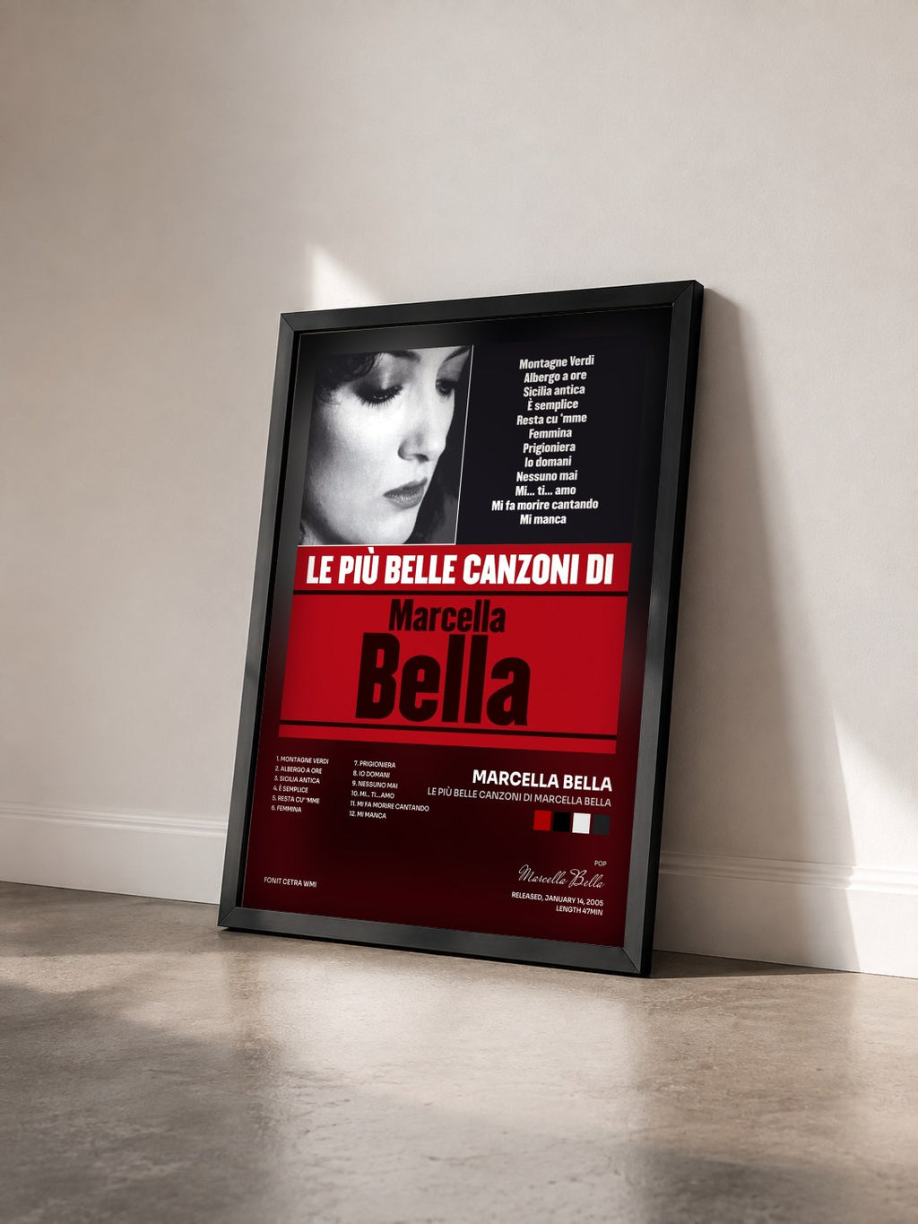 #noir Tableau de l'album Le più belle canzoni di Marcella Bella de Marcella Bella vu de trois quarts, cadre noir
