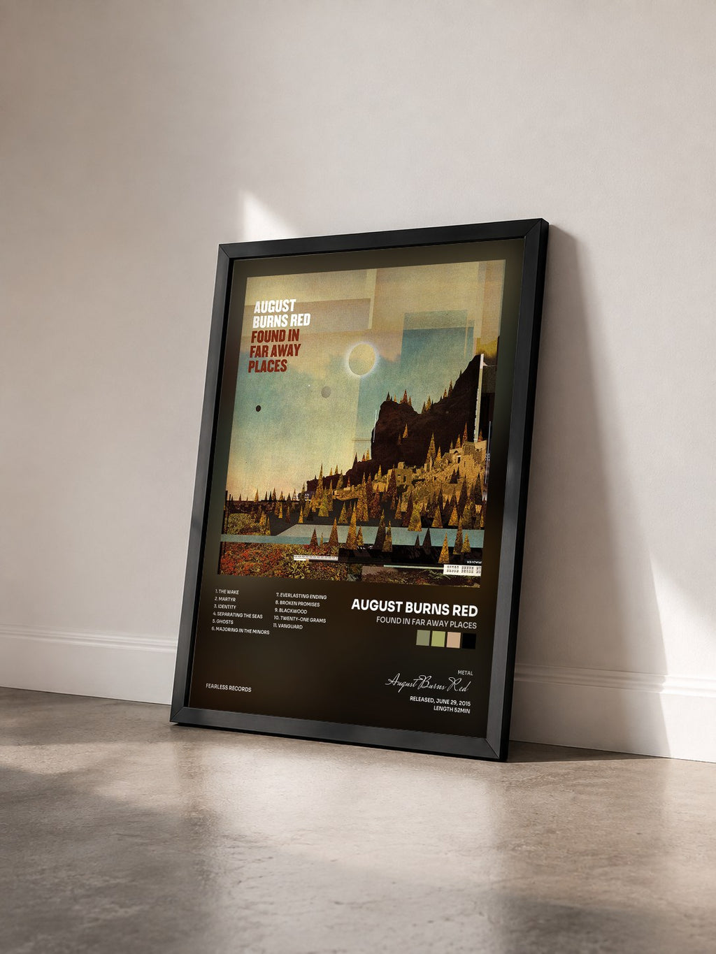 #noir Tableau de l'album Found In Far Away Places de August Burns Red vu de trois quarts, cadre noir