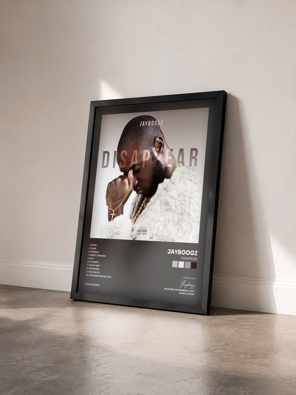 #noir Tableau de l'album Disappear de Jayboogz vu de trois quarts, cadre noir