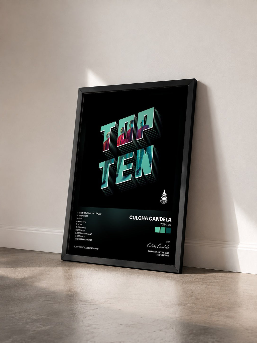 #noir Tableau de l'album TOP TEN de Culcha Candela vu de trois quarts, cadre noir