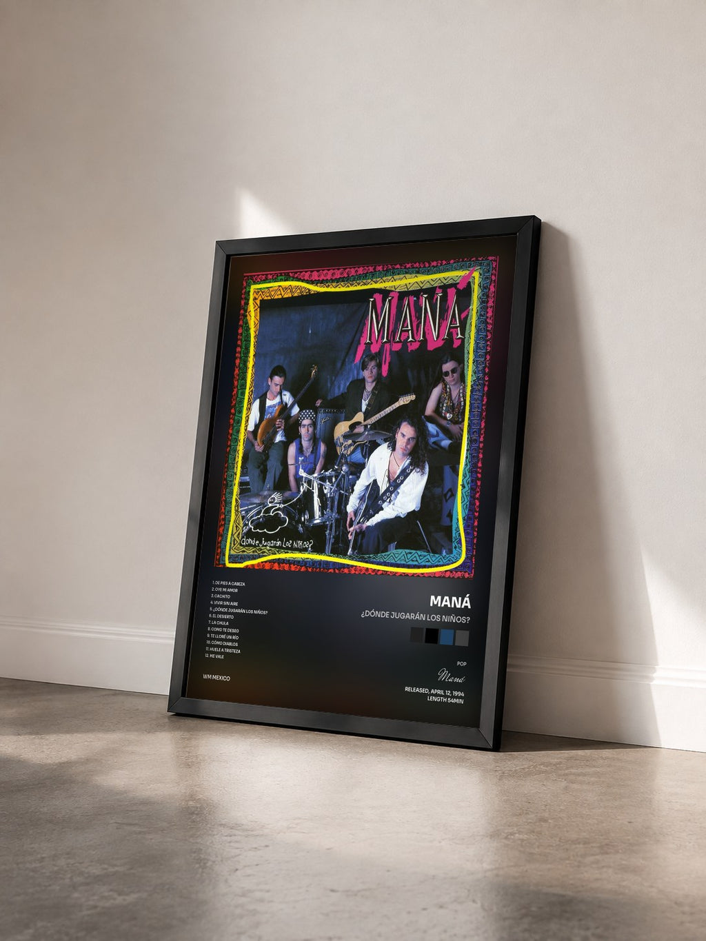 #noir Tableau de l'album ¿Dónde Jugarán Los Niños? de Maná vu de trois quarts, cadre noir