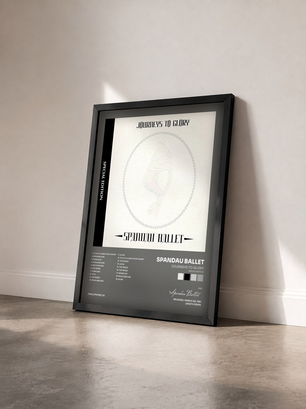 #noir Tableau de l'album Journeys to Glory (Special Edition) de Spandau Ballet vu de trois quarts, cadre noir