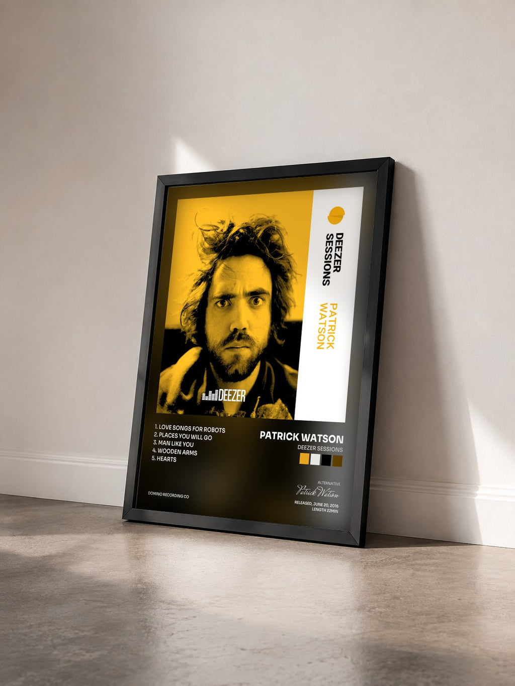 #noir Tableau de l'album Deezer Sessions de Patrick Watson vu de trois quarts, cadre noir