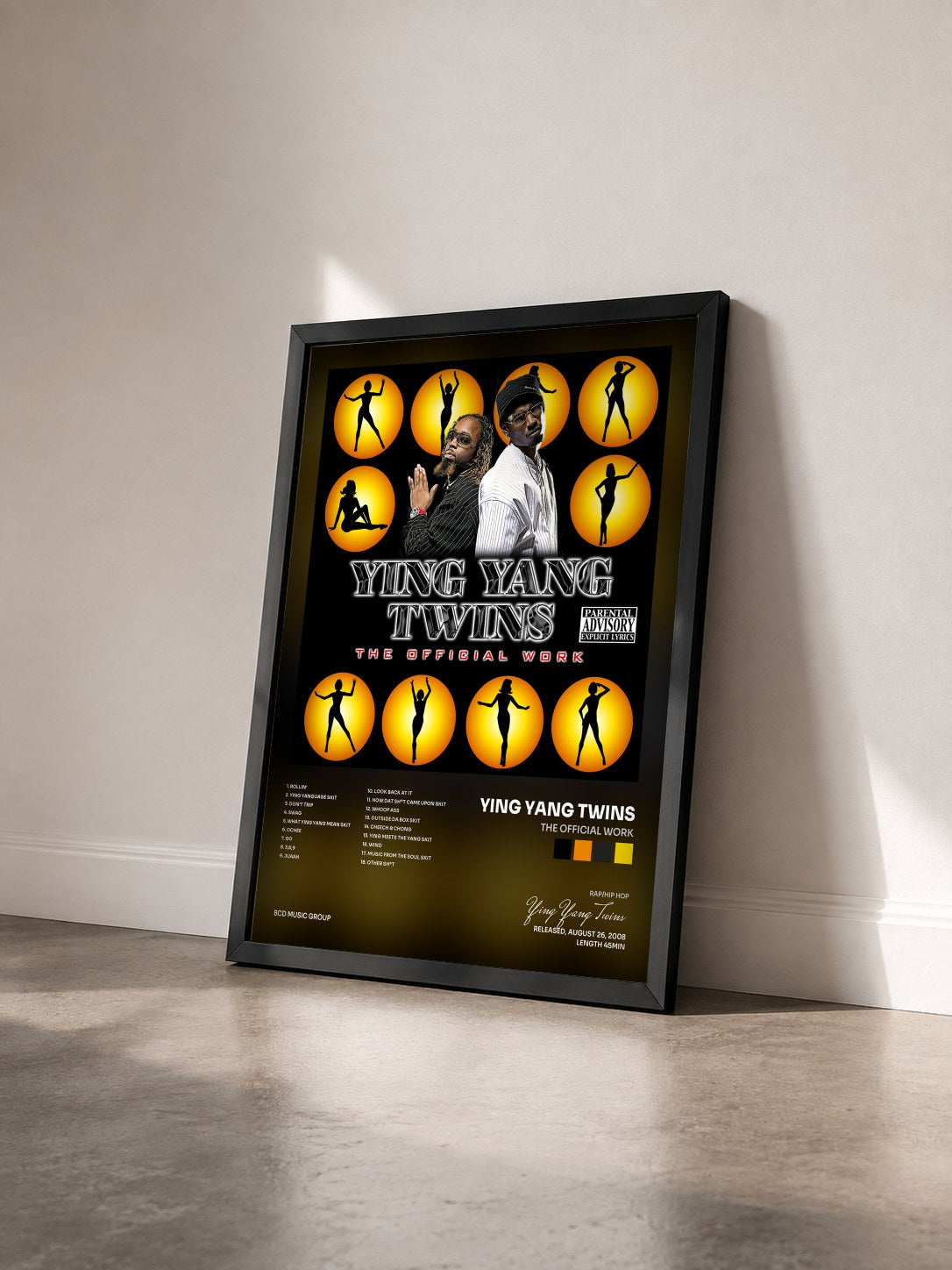 #noir Tableau de l'album The Official Work de Ying Yang Twins vu de trois quarts, cadre noir