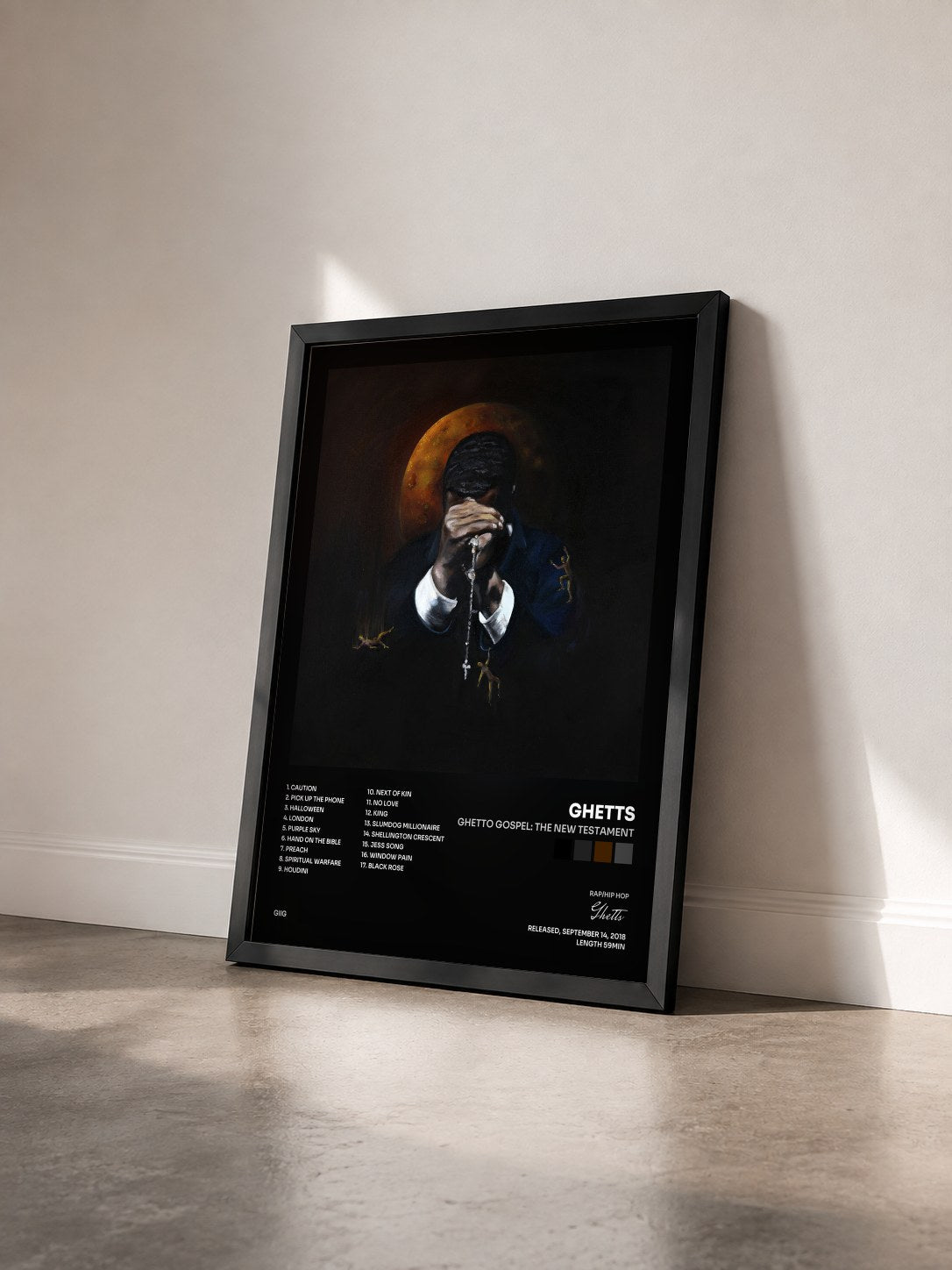 #noir Tableau de l'album Ghetto Gospel: The New Testament de Ghetts vu de trois quarts, cadre noir
