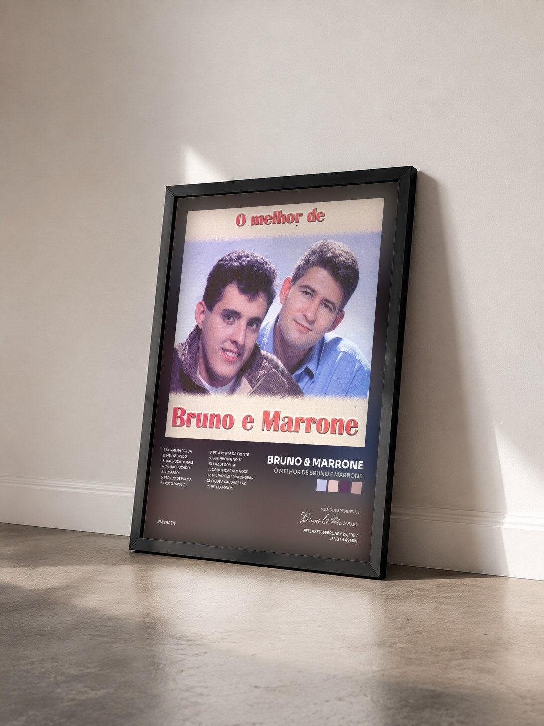 #noir Tableau de l'album O melhor de Bruno e Marrone de Bruno & Marrone vu de trois quarts, cadre noir