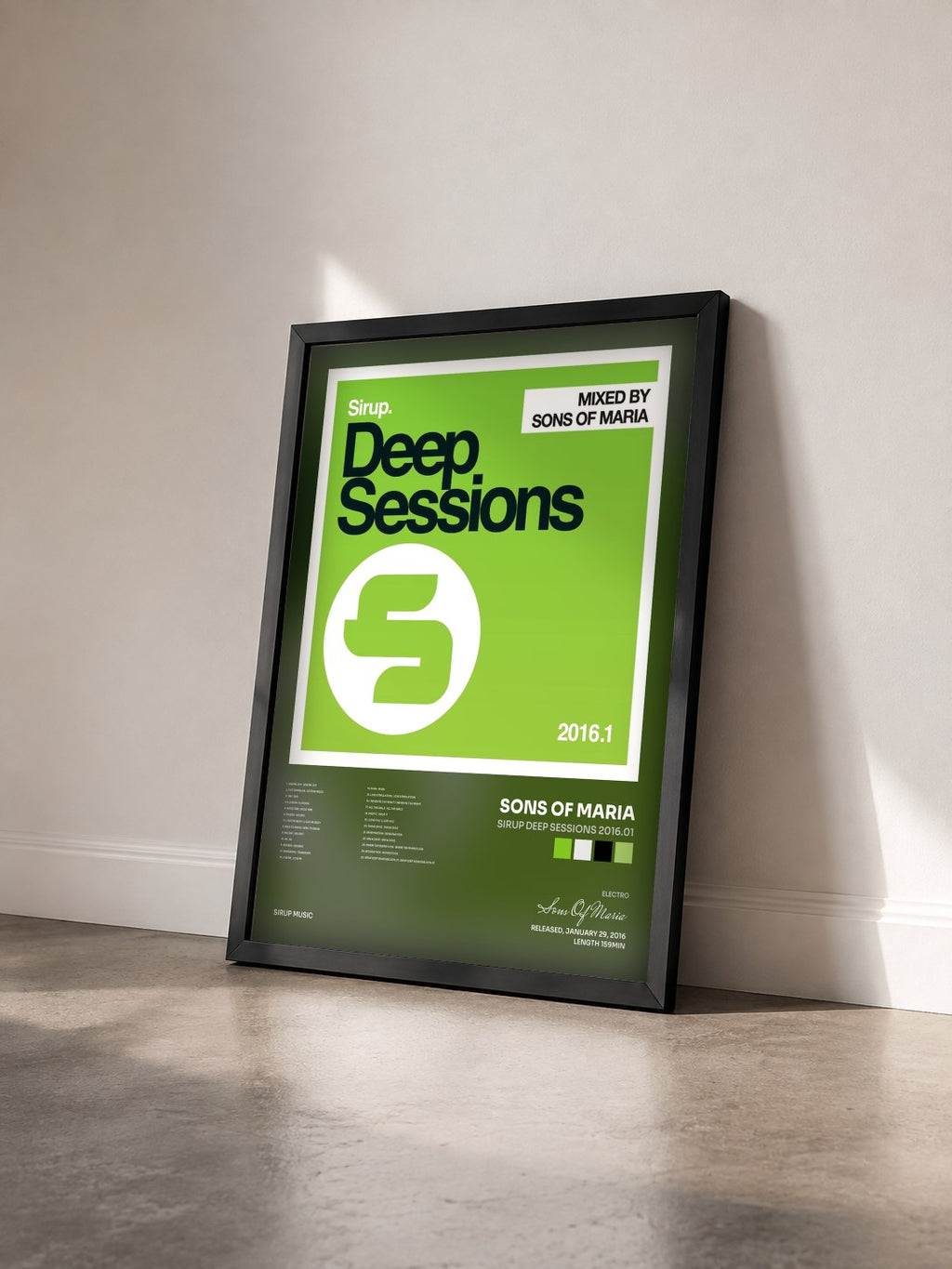 #noir Tableau de l'album Sirup Deep Sessions 2016.01 de Sons Of Maria vu de trois quarts, cadre noir
