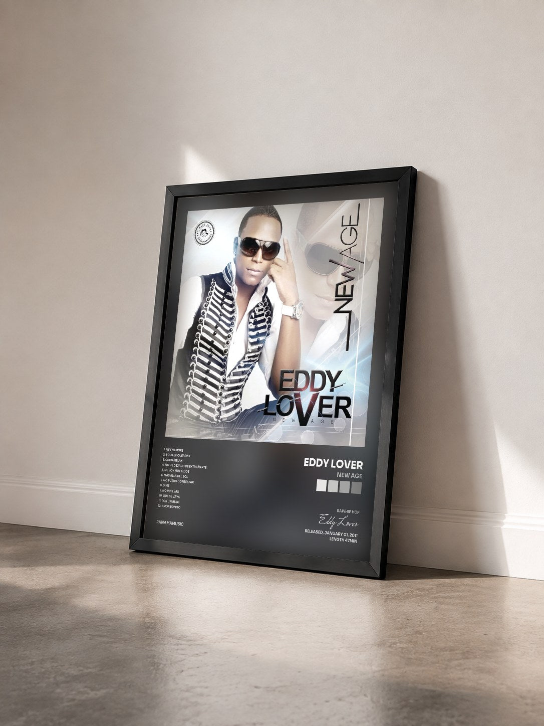 #noir Tableau de l'album New Age de Eddy Lover vu de trois quarts, cadre noir