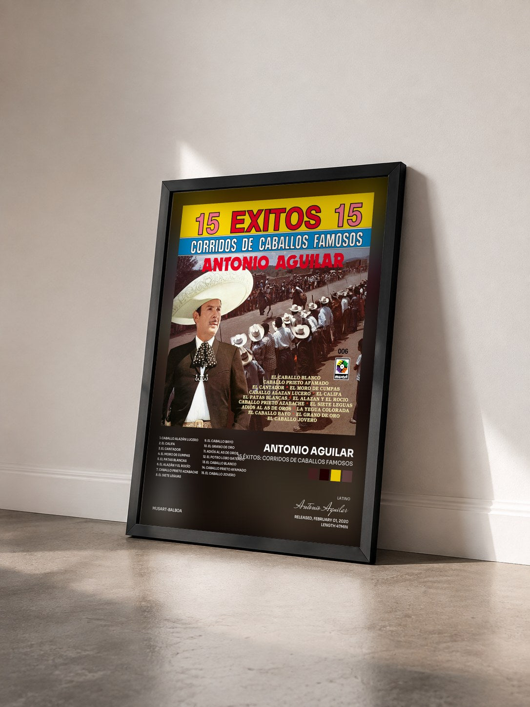#noir Tableau de l'album 15 Éxitos: Corridos de Caballos Famosos de Antonio Aguilar vu de trois quarts, cadre noir