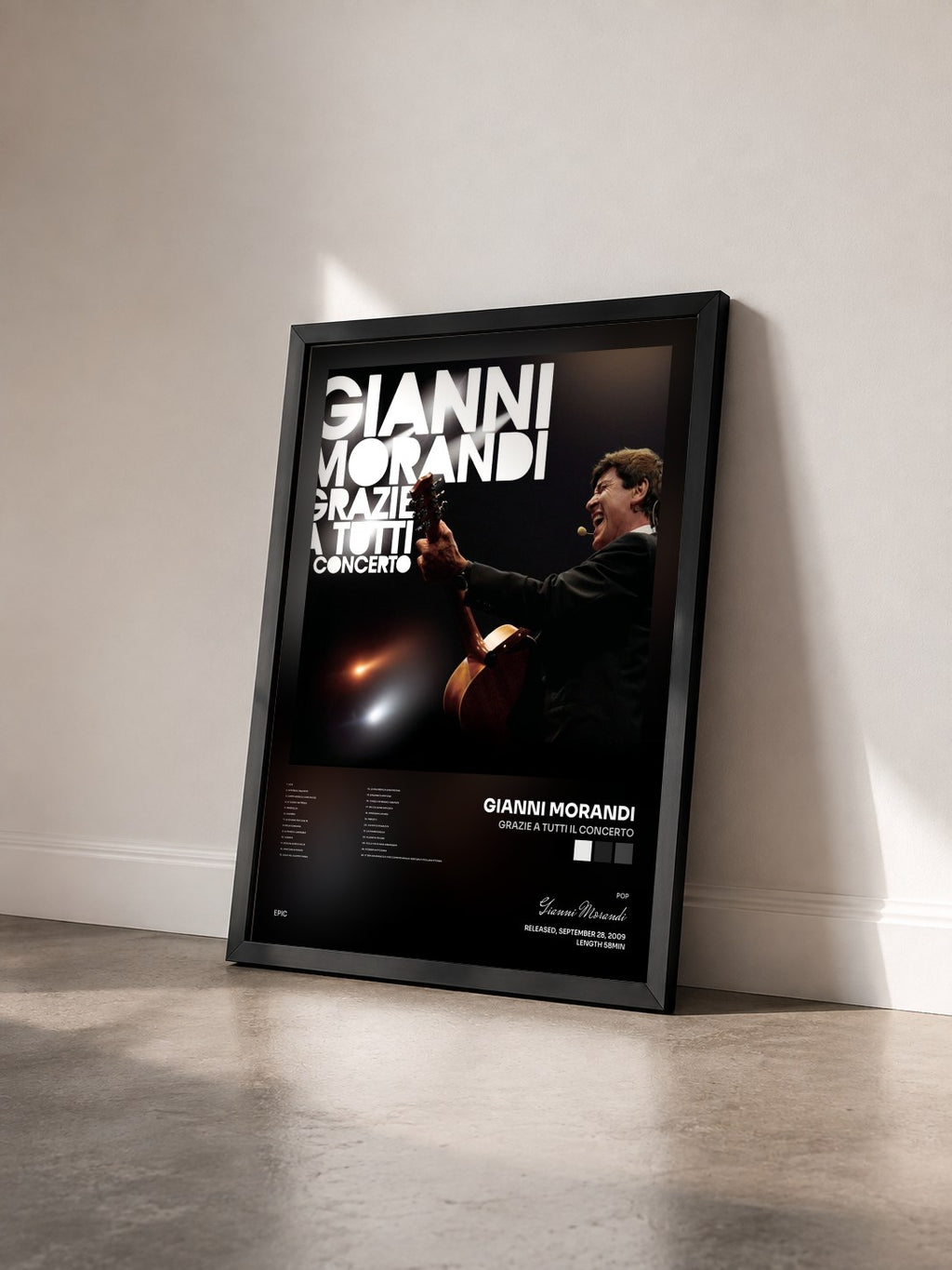 #noir Tableau de l'album Grazie A Tutti Il Concerto de Gianni Morandi vu de trois quarts, cadre noir