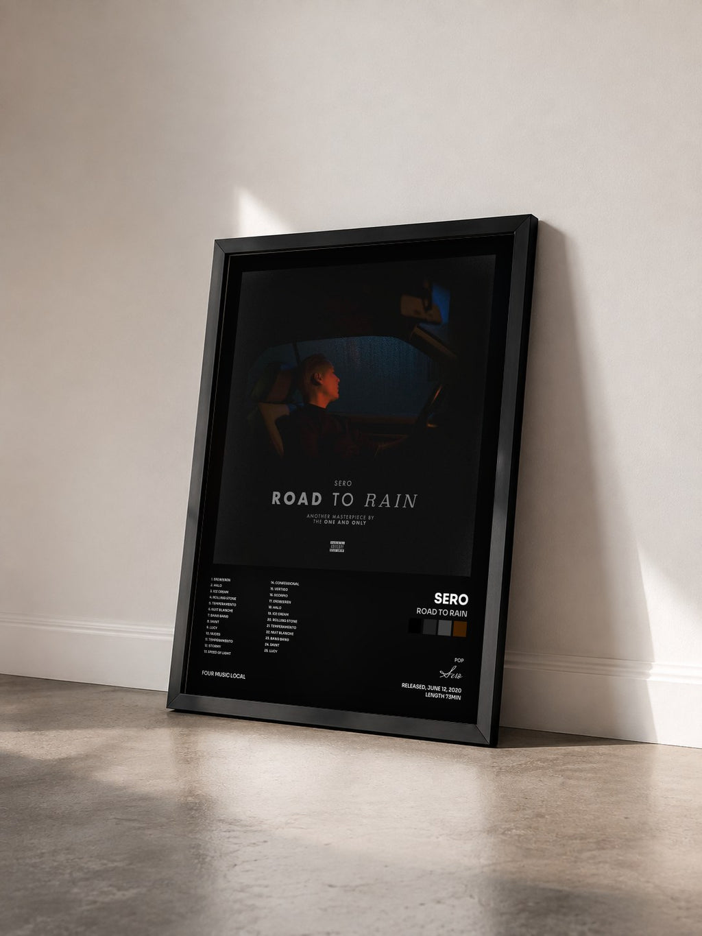 #noir Tableau de l'album road to rain de Sero vu de trois quarts, cadre noir