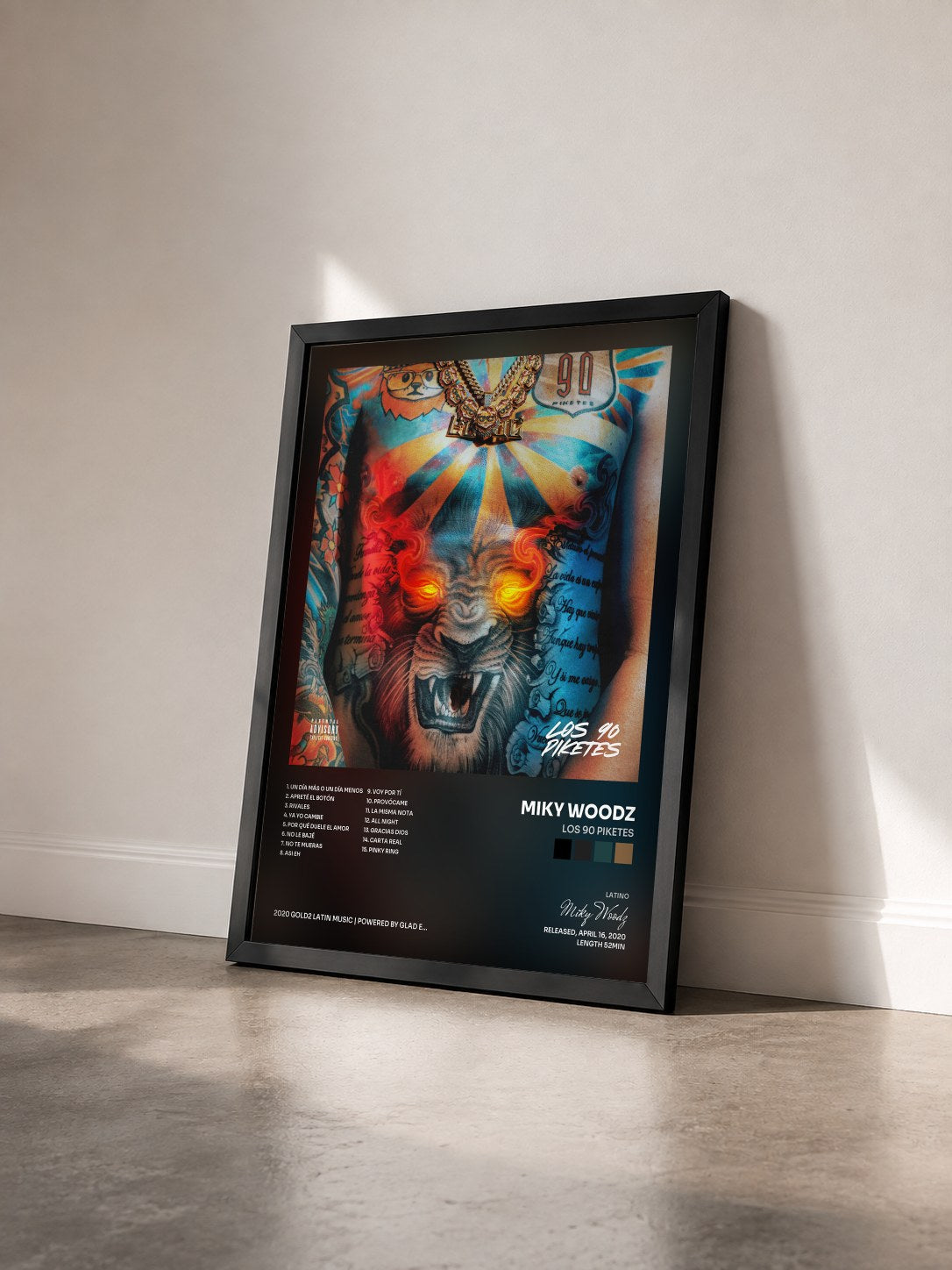 #noir Tableau de l'album Los 90 Piketes de Miky Woodz vu de trois quarts, cadre noir