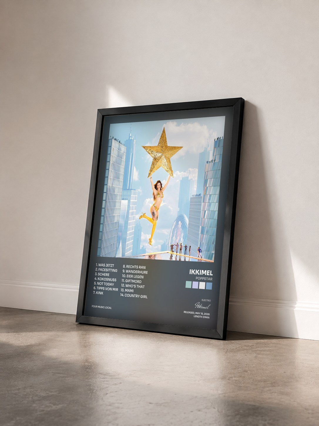 #noir Tableau de l'album POPPSTAR de Ikkimel vu de trois quarts, cadre noir