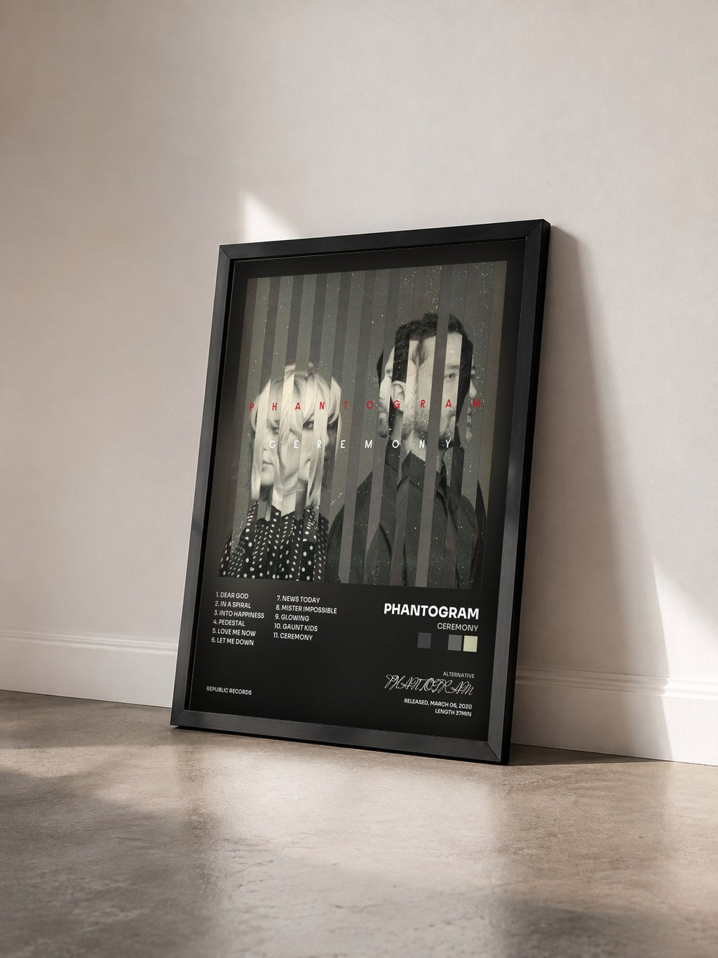 #noir Tableau de l'album Ceremony de PHANTOGRAM vu de trois quarts, cadre noir