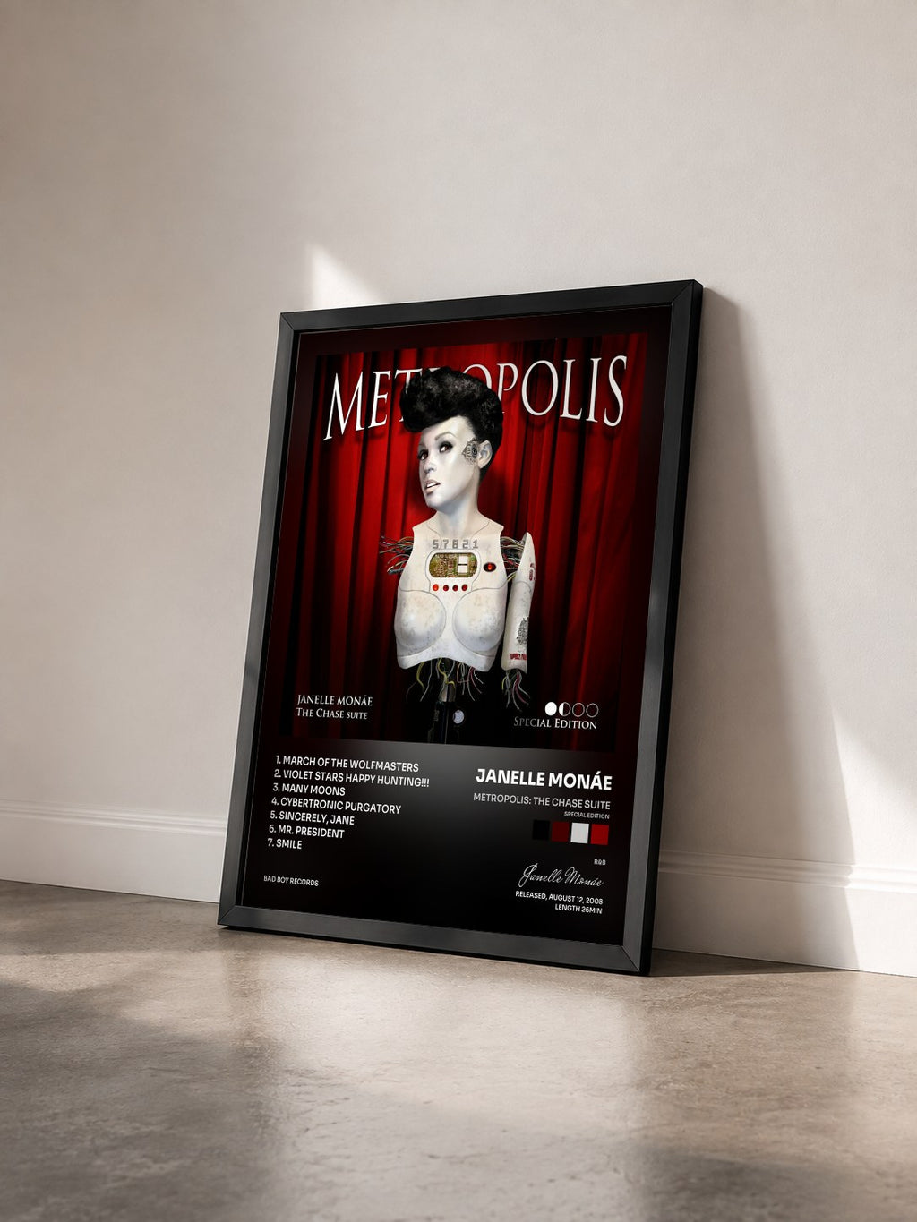 #noir Tableau de l'album Metropolis: The Chase Suite (Special Edition) de Janelle Monáe vu de trois quarts, cadre noir