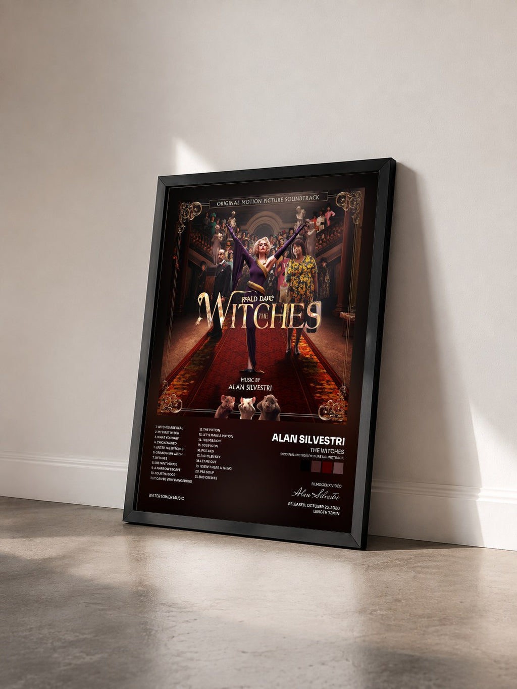 #noir Tableau de l'album The Witches (Original Motion Picture Soundtrack) de Alan Silvestri vu de trois quarts, cadre noir